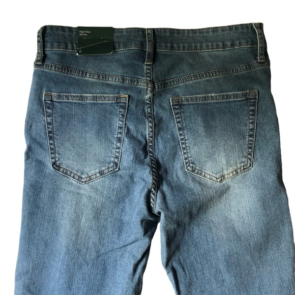 NEW High Rise Skinny Jeans Distressed Blue Size 6 Wild Fable NWT - Picture 3 of 14